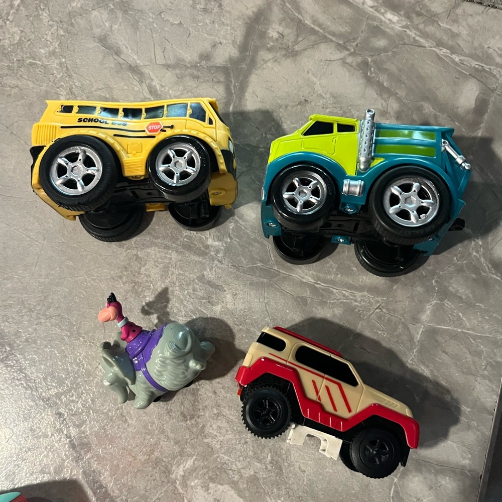 Assorted Toy Vehicle Set(12 Pcs.) - Picture 7 of 7